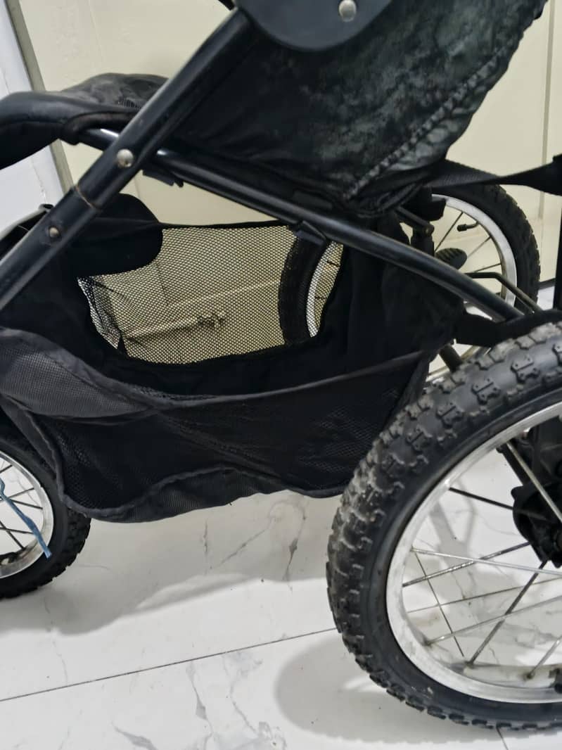 Big wheeler pram 4