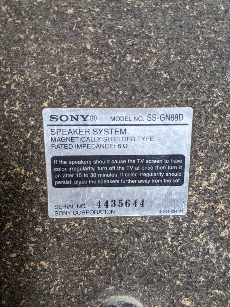 Sony speaker 6