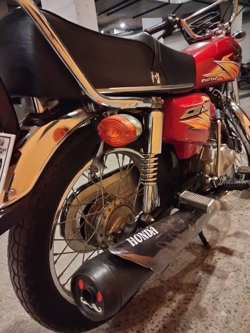 125CD model 2021 3
