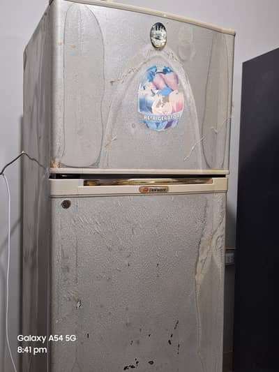 Dawlance Used Refrigerator for Sale