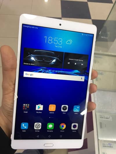 Huawei tablet Docomo DL-09 3GB -8.4 inch Display – 16GB Data Sim and C