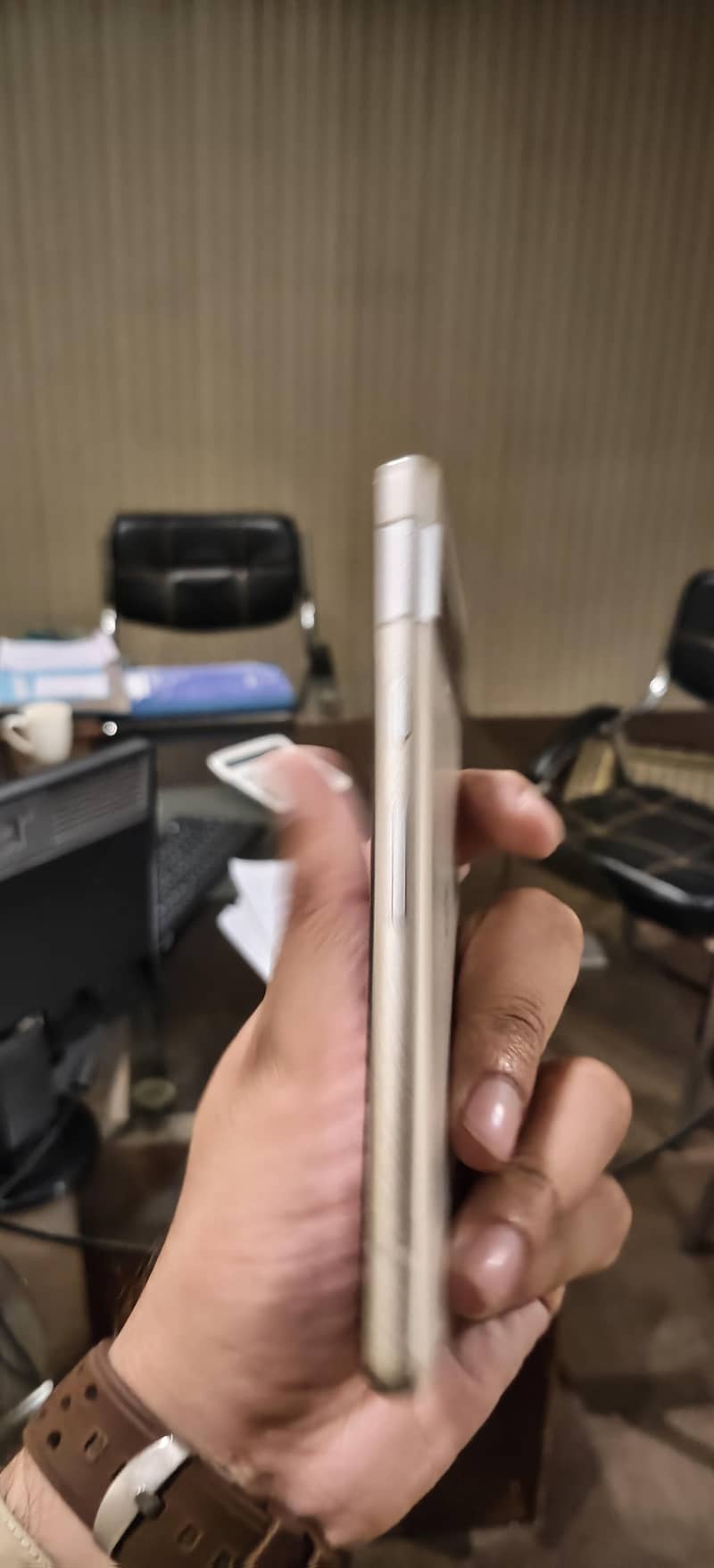 Google pixel 7A 4