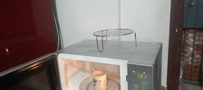 waves 2 in 1 microwave + grill oven