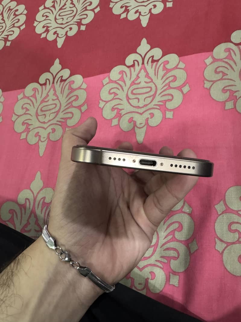 IPHONE 16 PRO MAX (JV) 1
