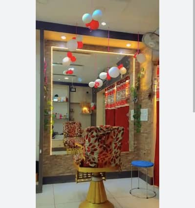 assistant requires in karachi