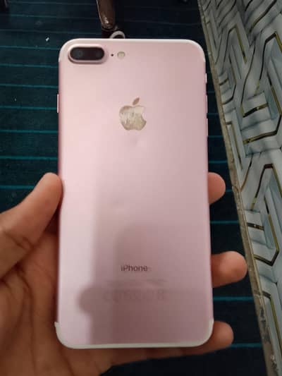 iphone 7 plus 128gb PTA approved exchange possible 03257715493