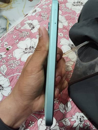 tecno spark go 1