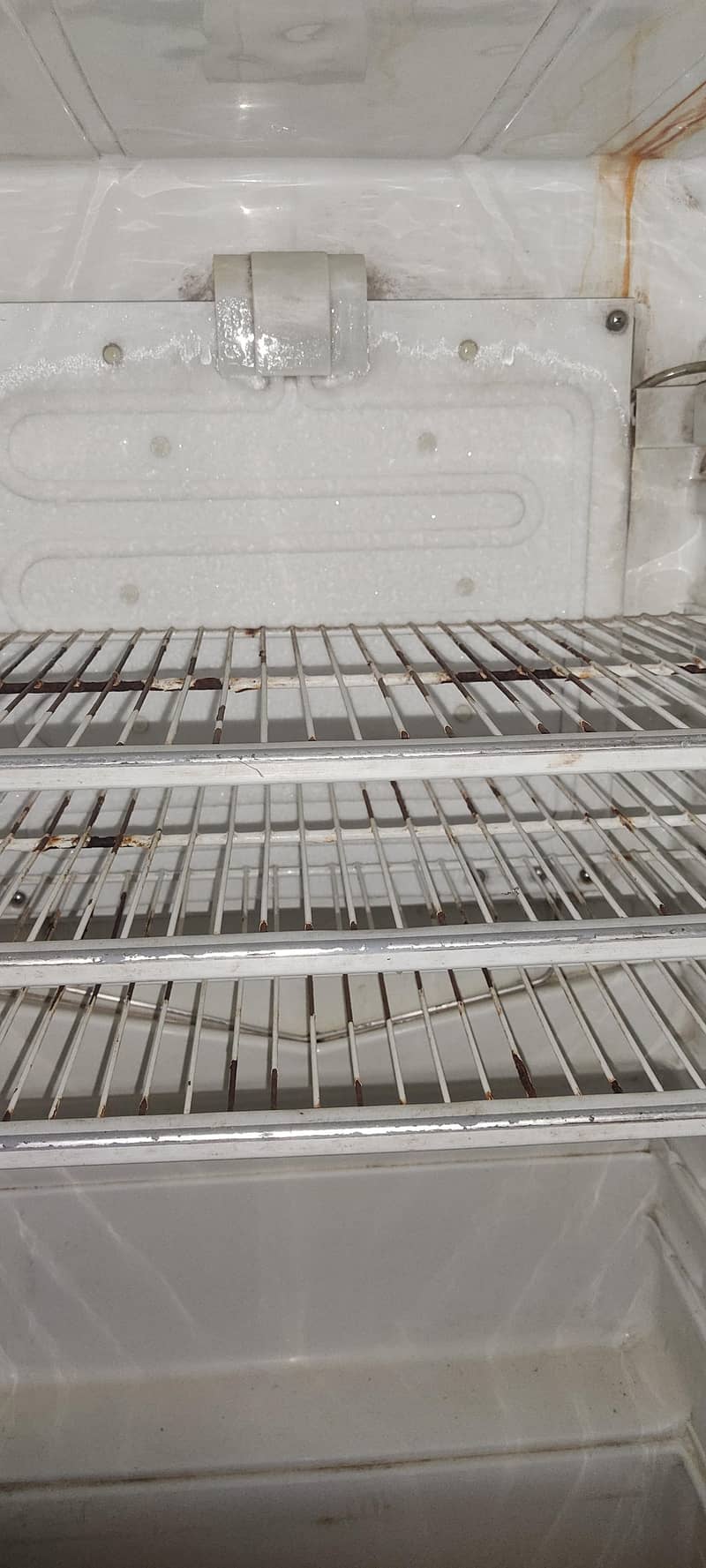 Dawlance fridge 0