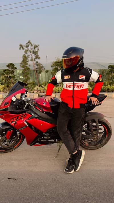 Yamaha R1M Replica