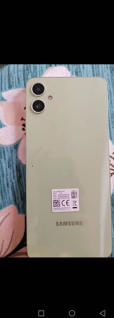 mobile with box and original cord