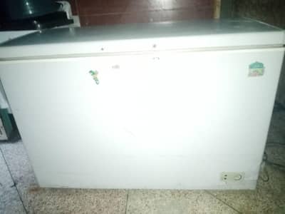 good condition wonderful cooling urgent for sale