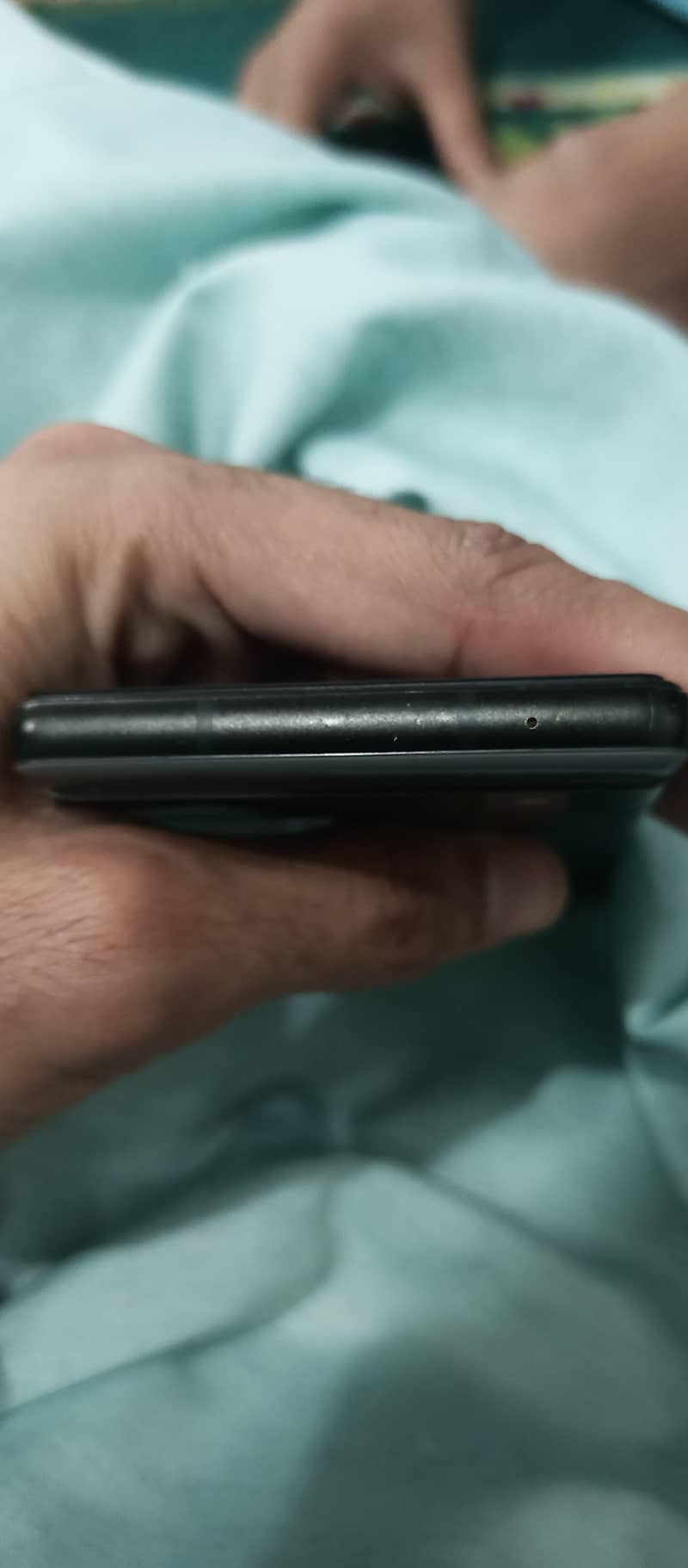 Google Pixel 6a 1