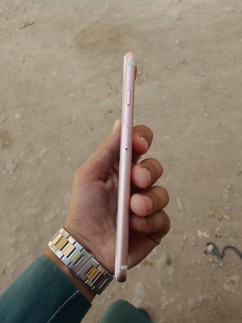 iphone 7plus pta approved 1
