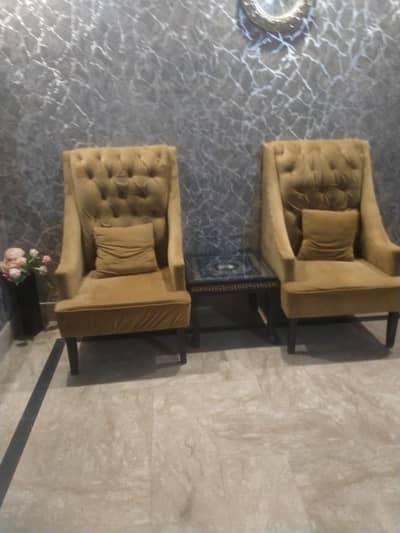 Seve seater sofa set sale in Johar town lahore