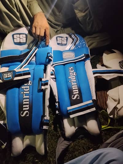Cricket pad SS brand original