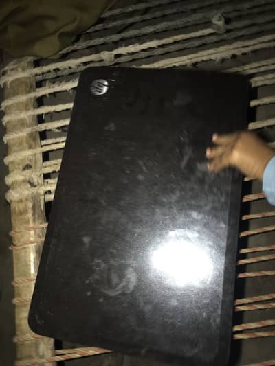 Laptop.   4 gb ram   128 gb sd hard