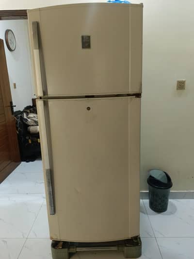 Large Dawlance Double Door Refrigerator - Strong Cooling