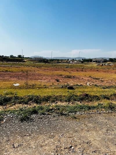 50x90 Kanal Street 106 plot for Sale G-14/3
