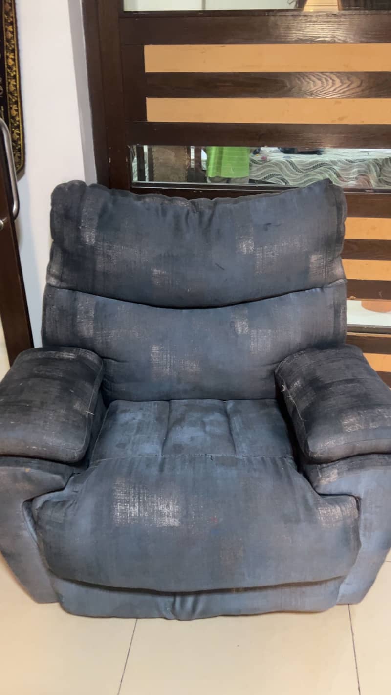 Recliner 3
