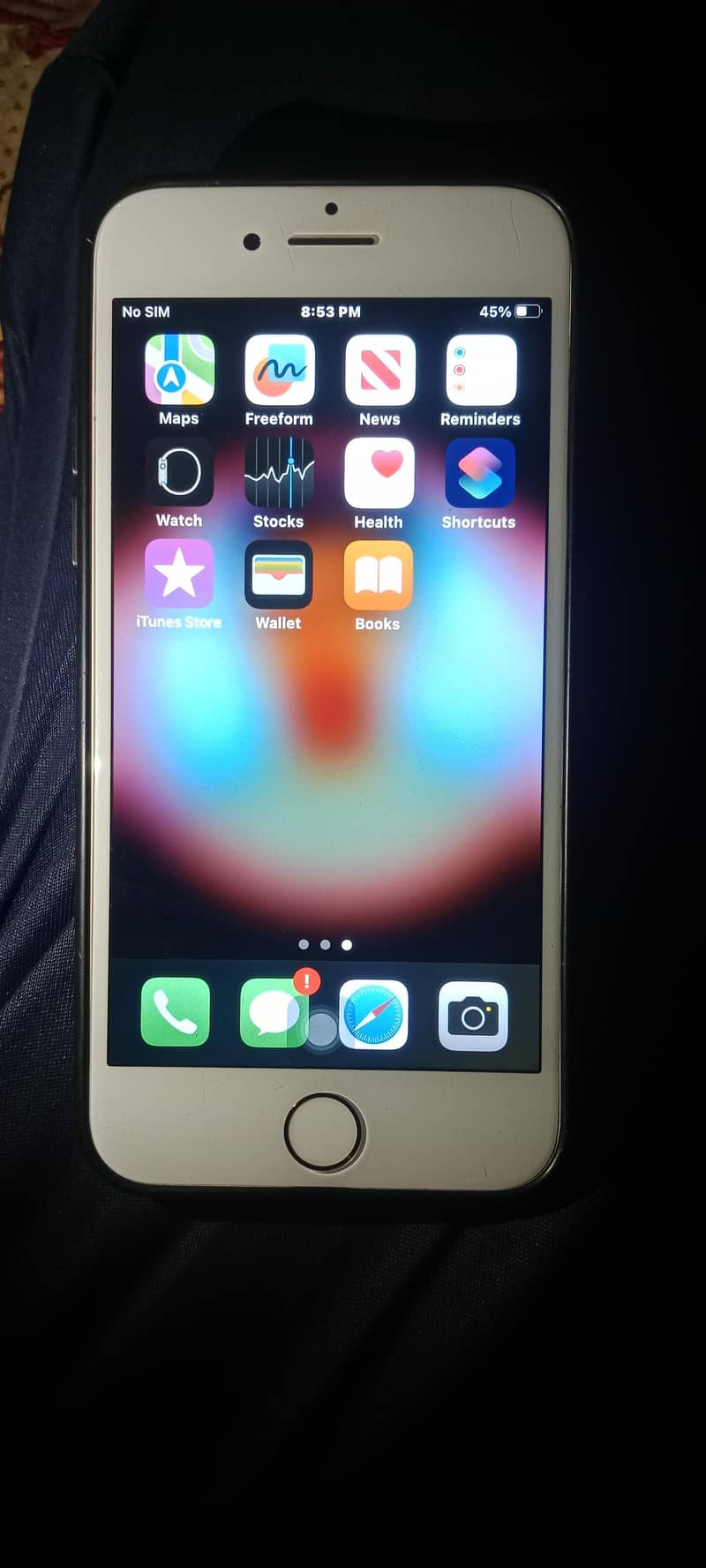 iPhone 8 0