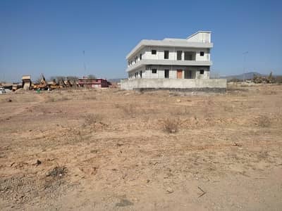 40x80 14 Marla Street 78 plot for sale G-14/2