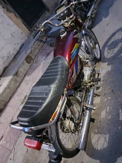 +92 311 7986935   whatsapp   Dhoom 70 cc