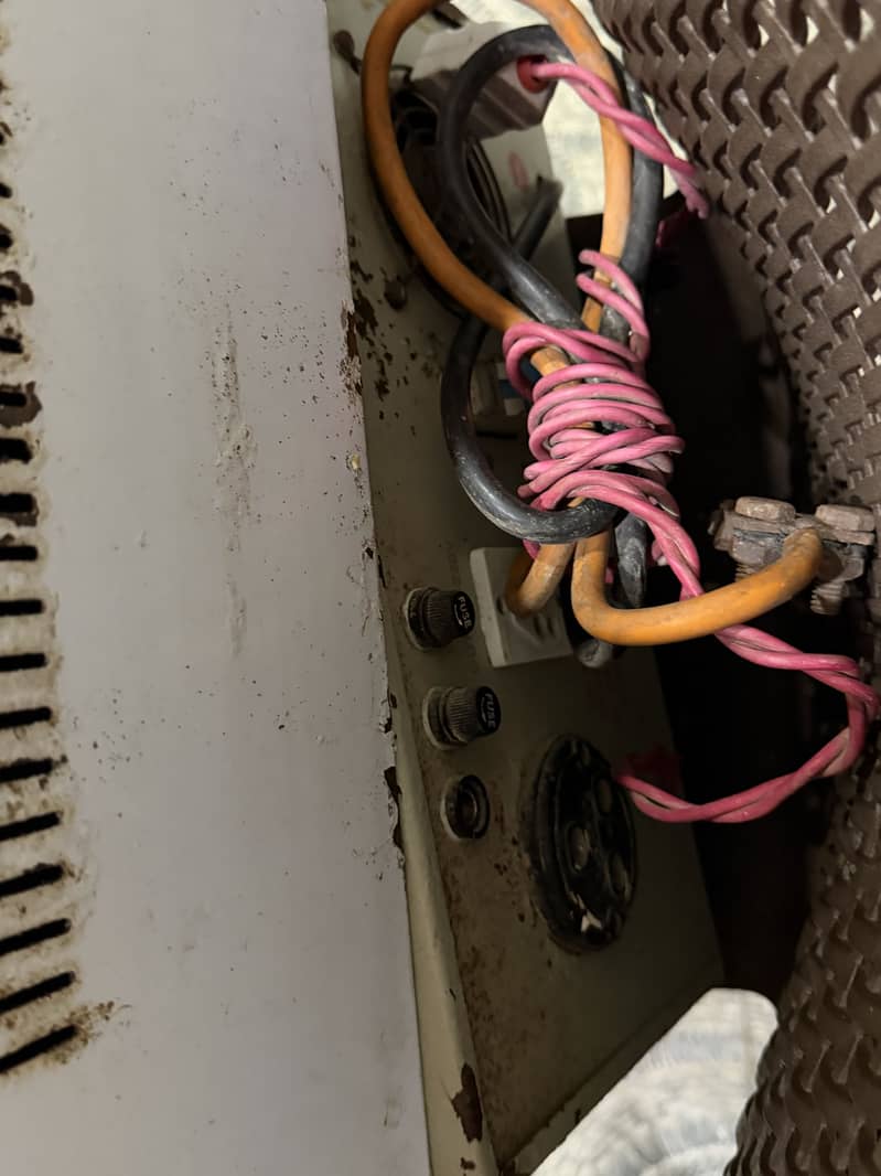 2000WATTS UPS (pair) 3