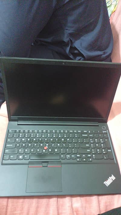 lenovo thinkpad E15 10Gen 8/128gb
