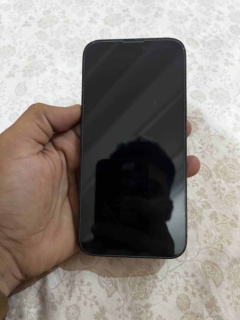 Iphone 14 pro max 2