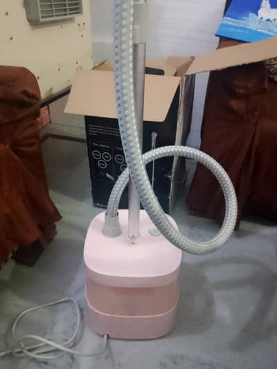 Panasonic NI-GSE040 Garment Steamer (Pink) – Almost New