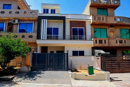 25x40 4 Marla Brand new House for Sale G-13/1