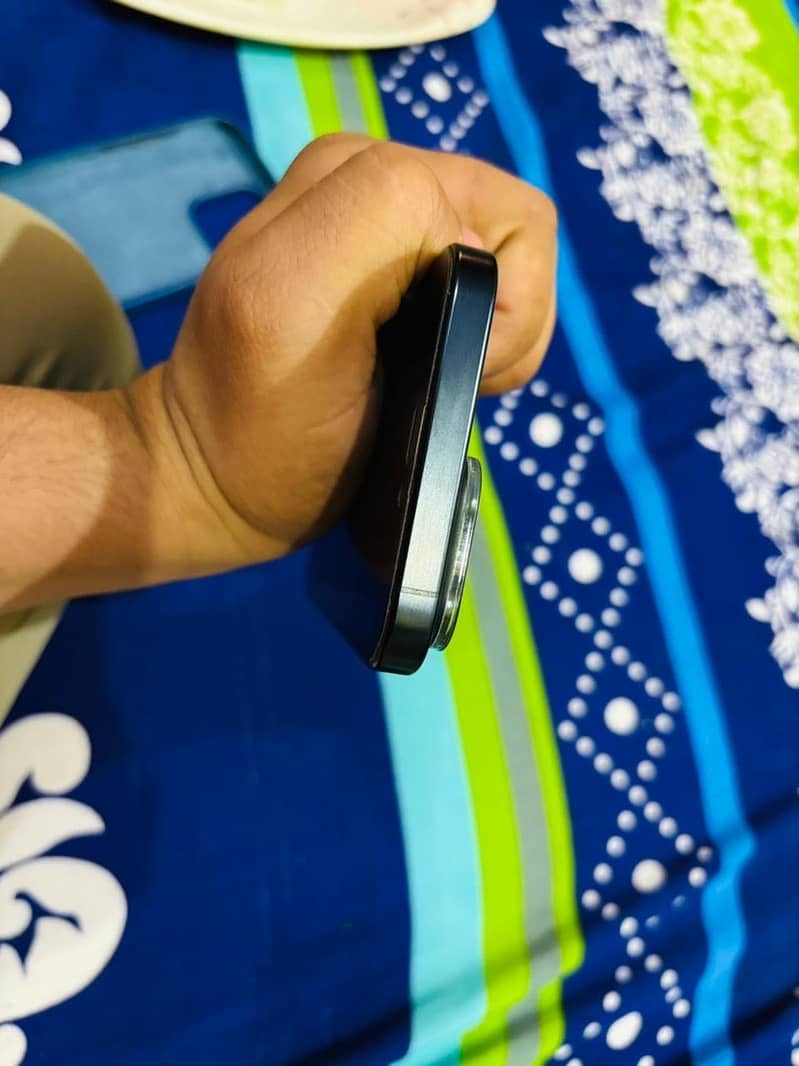 iphone 15 pro Max 2