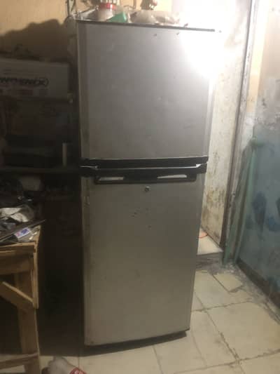 Orient 5.5 feet big size fridge