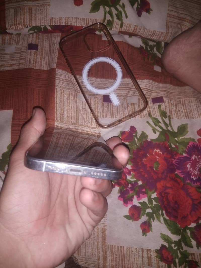 iPhone 12pro 3