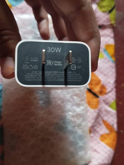 Buy 4000 saled 3000 Pixel 30W chrger