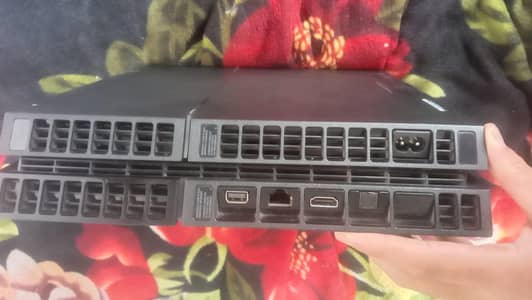 PlayStation 4 1TB HDD