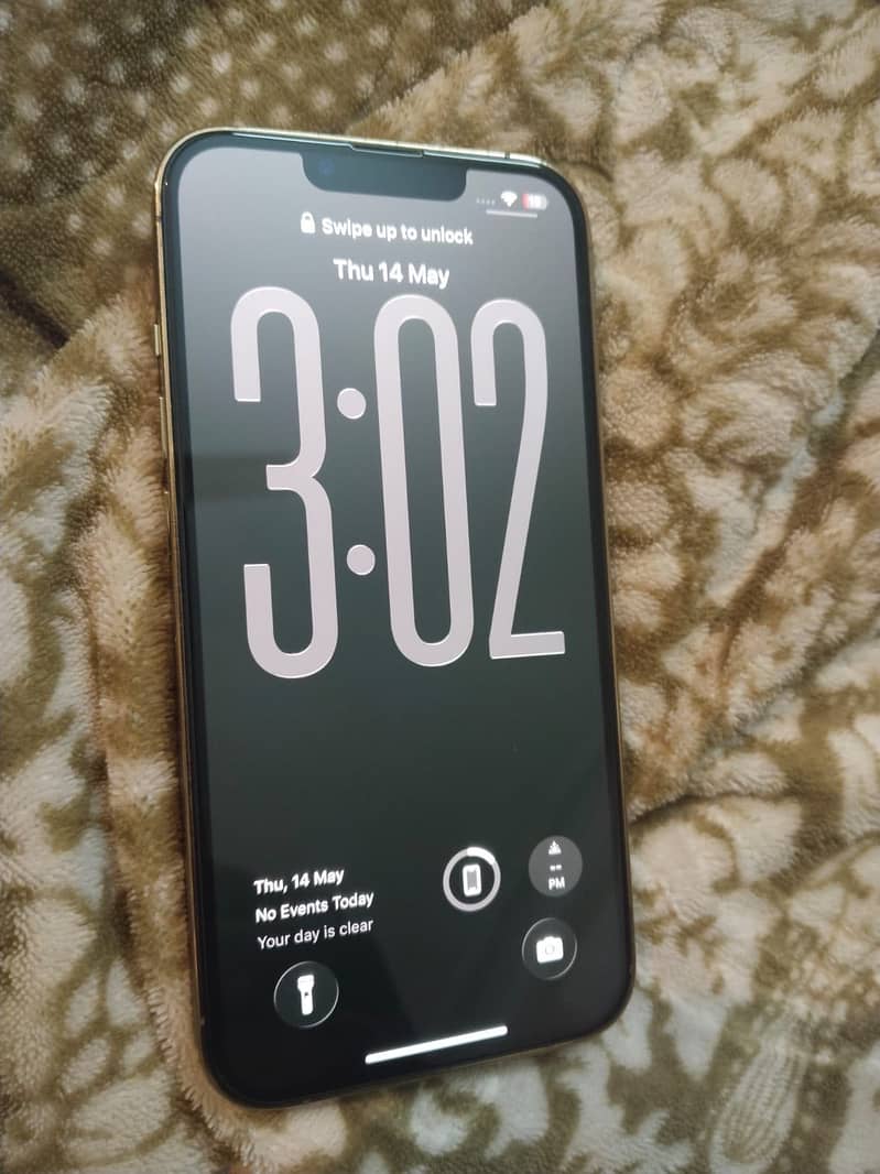 iPhone 13 Pro 1