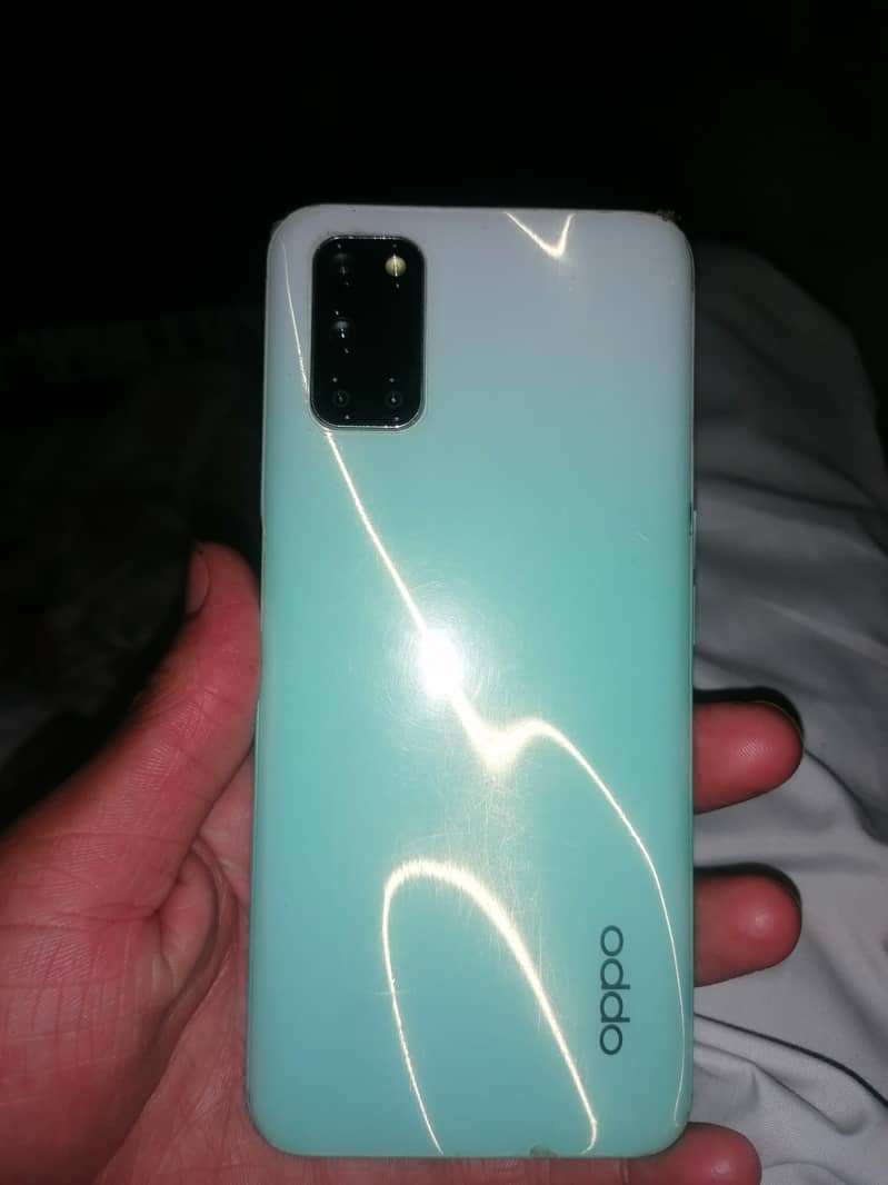 Oppo A52 3