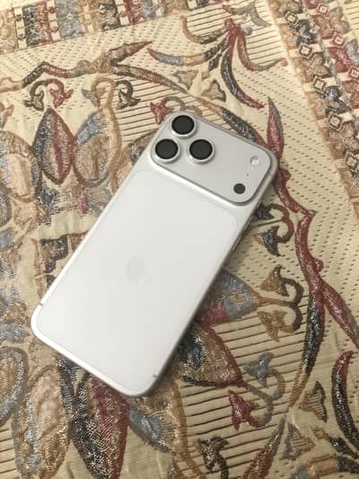 17 pro max 256 physical +esim hk modal