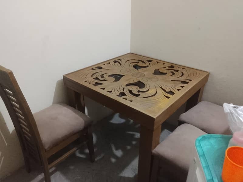 dining table 0