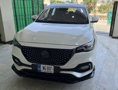 MG HS 1.5 turbo trophy