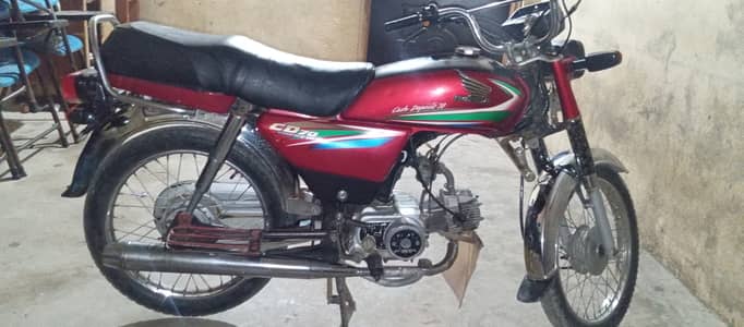 Honda CD 70 2016
