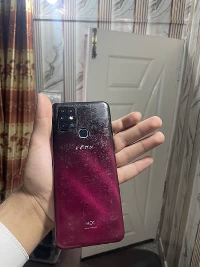 Infinix hot 10 play [4/64]
