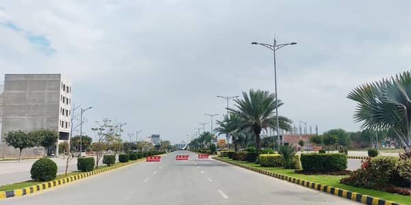 5-MARLA ON GROUND POSSESSION PLOT AVALIABLE FOR SALE NEAR TO BAHRIA TOWN IN NEW LAHORE CITY