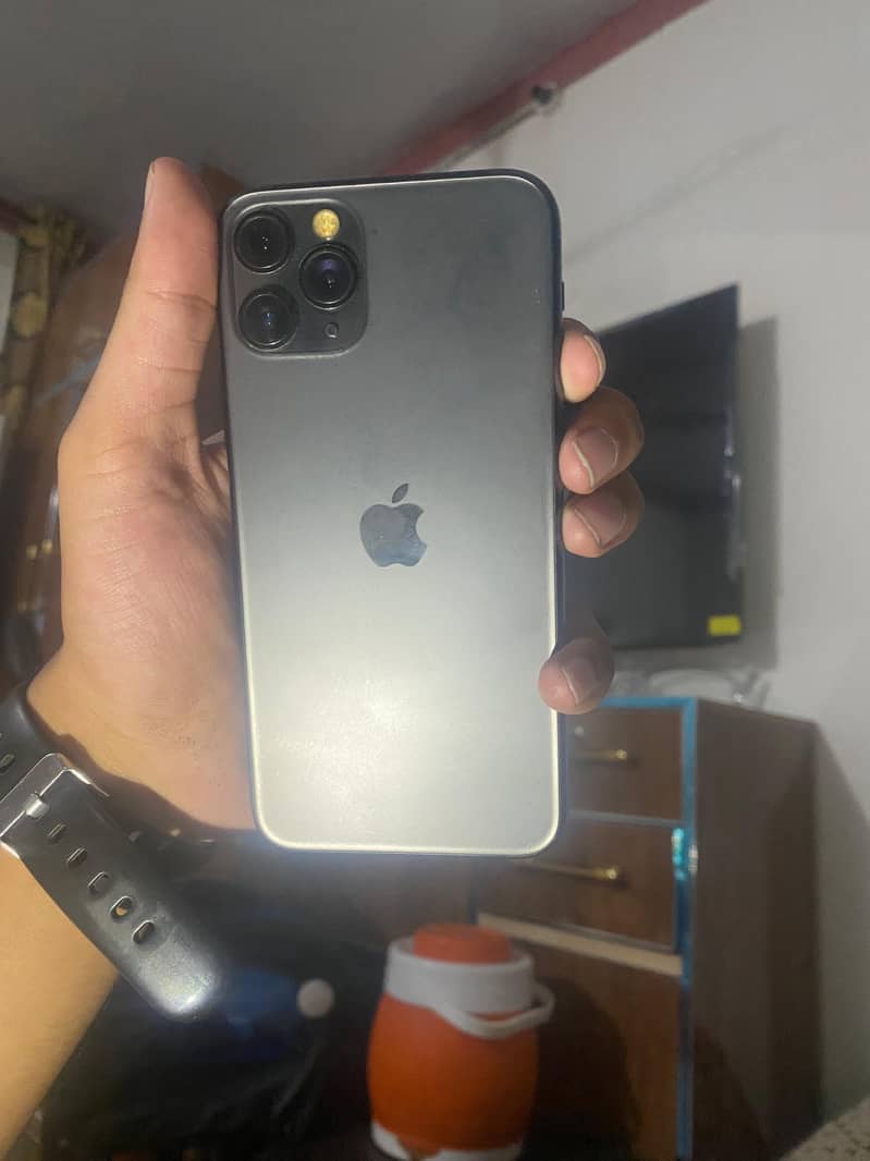 Iphone 11 Pro 4