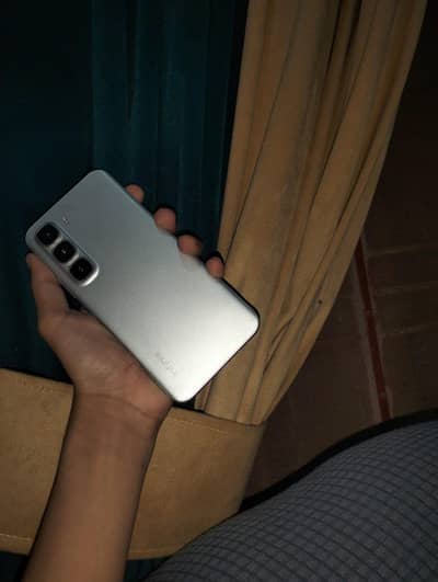 Slightly used Infinix hot 60 pro plus with box