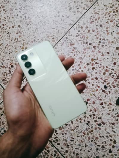 Vivo Y100 8/128 PTA approved