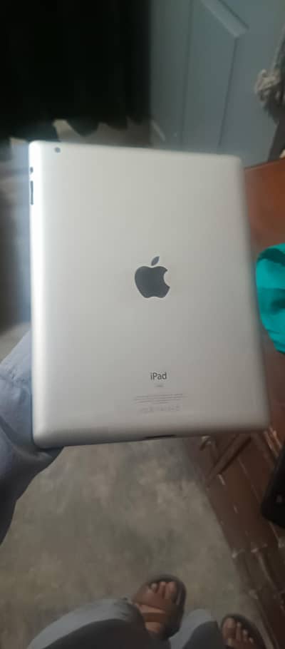 apple ka tablet h charging jeck ka masla h sell krna  h