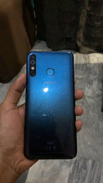 Infinix hot 8 condition 9/10
