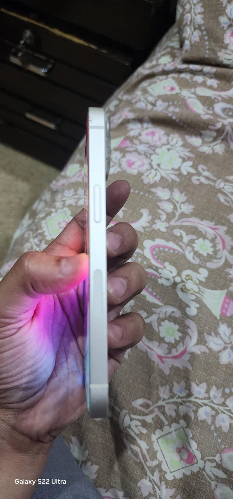 Iphone 13 4